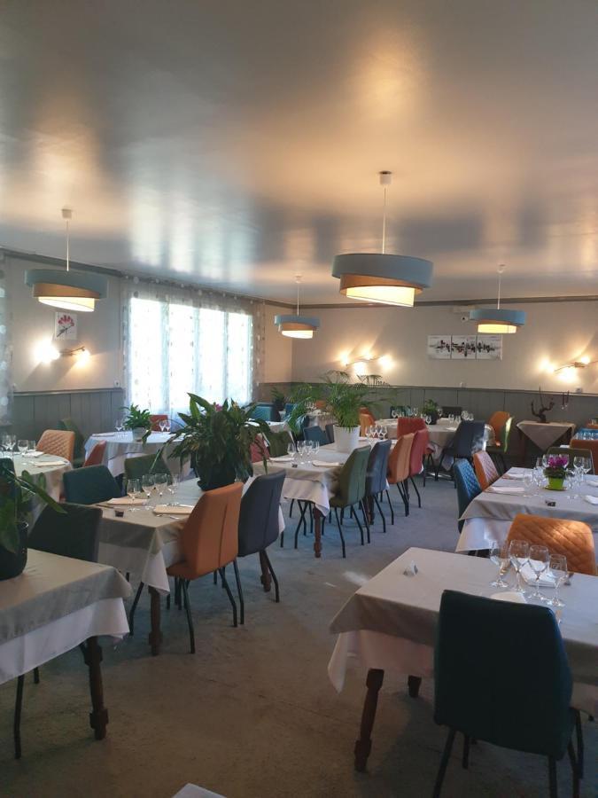 Hotel Logis Doubs Rivage Charette-Varennes Exterior foto